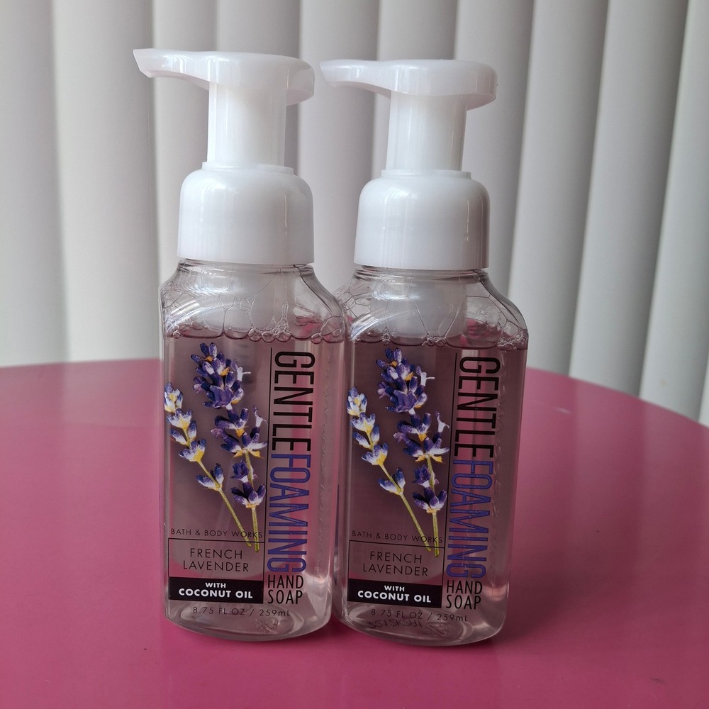 Bath & Body Works FRENCH LAVENDER Gentle Foaming Hand Soap 8.75 oz Lot of 2